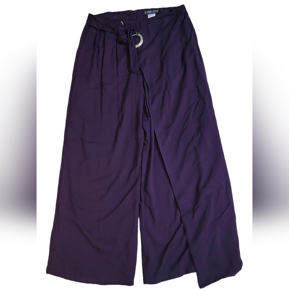 The Pyramid Collection NWOT Palozza Cape Purple Wide Leg Pants‎ Size 12